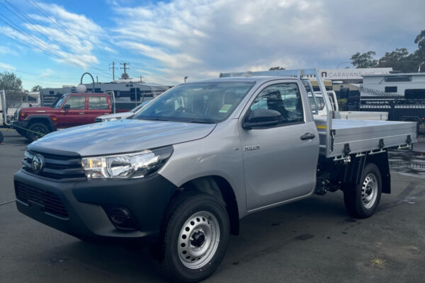 TOYOTA HILUX WORKMATE HI-RIDER 2024  REVIEW - Image 4